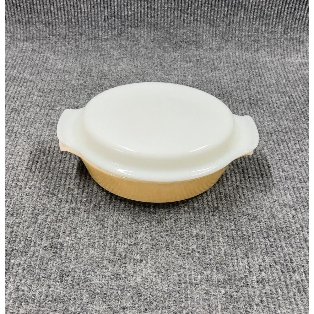 VTG Fire King 1.5qt Casserole Dish‎ Peach Luster #433 Iridescent Glass & Lid
